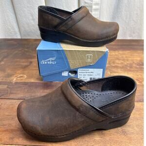 Dansko Size 37 Women's (US 6 1/2 - 7) Antique Brown Leather Professional Clog